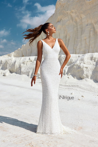 iNtrigue 91032 Diamond White Prom Dress