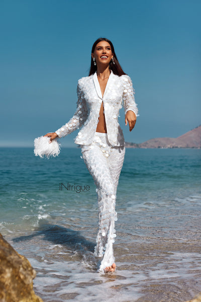 iNtrigue 91047 Diamond White Prom Suit