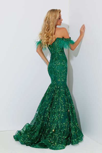 Jasz Couture 7568 Green Prom Dress